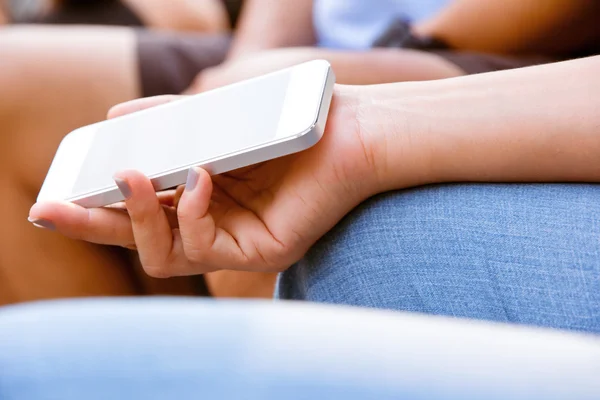 Teenagers With Mobile Phone — Stock Photo, Image