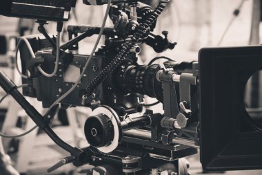 Profesyonel dijital video kamera