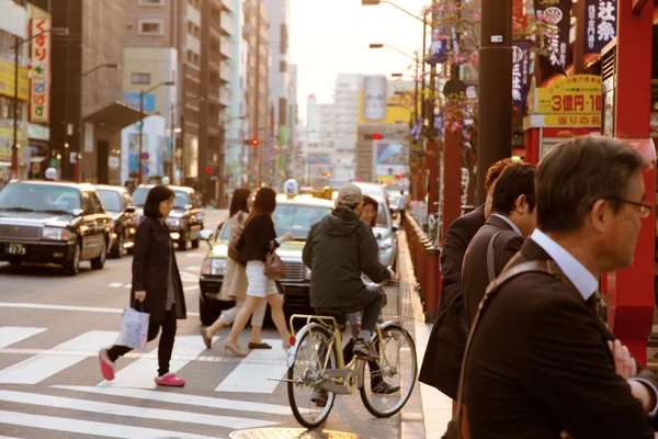 Shinjuku içinde sokak hayatı — Stok fotoğraf