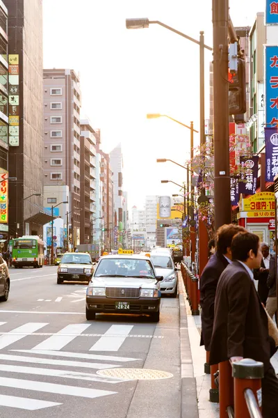 Pouliční život v shinjuku, Japonsko — Stock fotografie