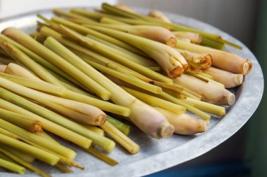 Limon Çimi, geleneksel Tayland usulü limon çayı yapma süreci..