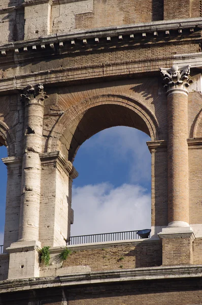 Et vindue i Colosseum - Stock-foto