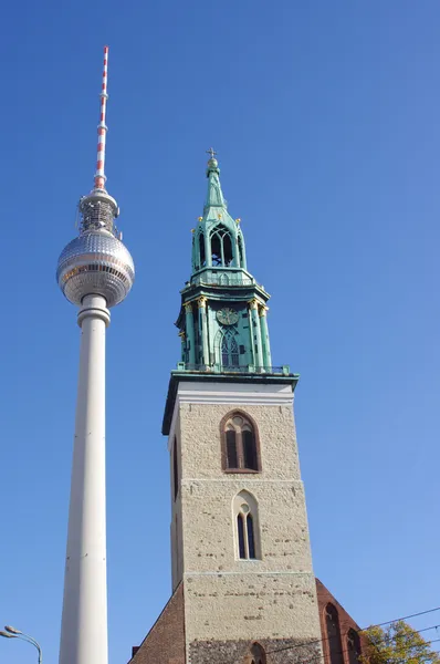 Torre TV e chiesa di Santa Maria a Berlino — Foto Stock