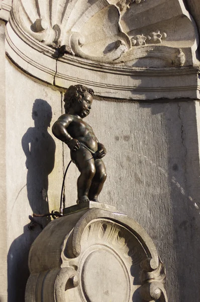 Estatua de Mannekenpis en Bruselas — Foto de Stock