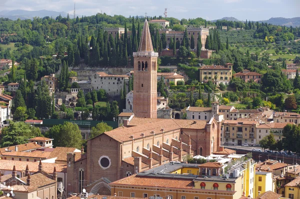 Panoramaudsigt over Verona by - Stock-foto