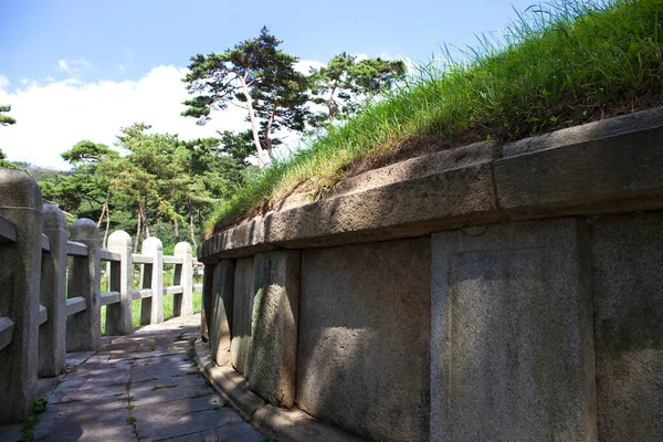 Královská Hrobka Krále Heondeoka Starobylá Hrobka Dynastie Silla — Stock fotografie