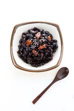 Kore geleneksel mezesi.