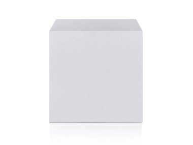 Beyaz arka planda ambalaj tasarımı için hazır izole boş ambalaj beyaz karton kutu