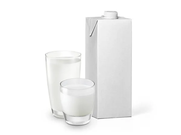 白い背景に隔離された牛乳と包装箱のガラス — ストック写真
