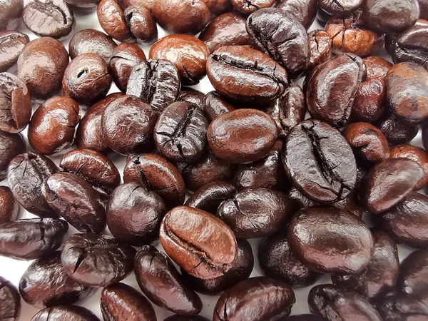Ziarna Kawy Izolowane Białym Tle — Zdjęcie stockowe