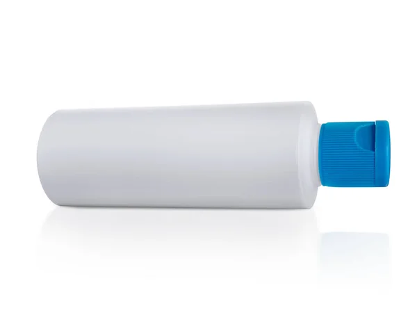 Botella Plástico Blanco Tapa Azul Aislado Sobre Fondo Blanco — Foto de Stock
