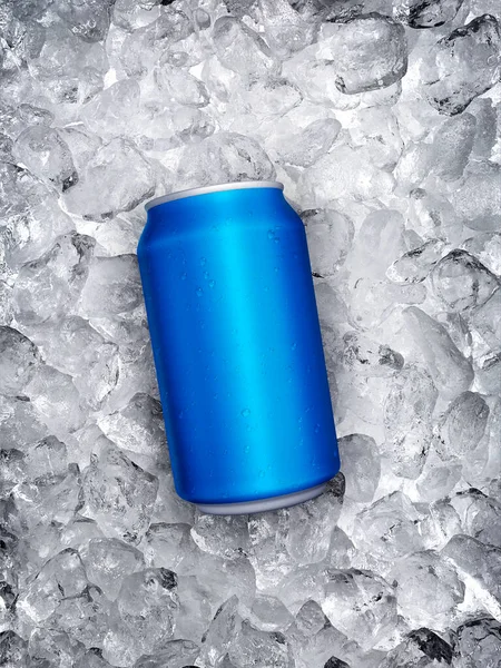 可以冷饮 冰块冰块 夏日清爽饮料 — 图库照片