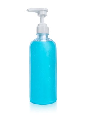 Beyaz arka planda bakteri ve virüs için alkol jeli dezenfektanları, covid-19 virüsünü önlemek için alkol jeli kullanan insanlar.