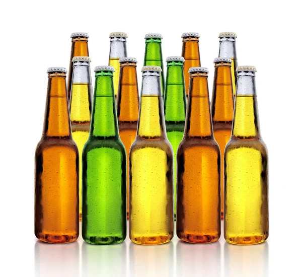 Παγωμένα Μπουκάλια Μπύρας Που Απομονώνονται Λευκό Φόντο Απόδοση — Φωτογραφία Αρχείου