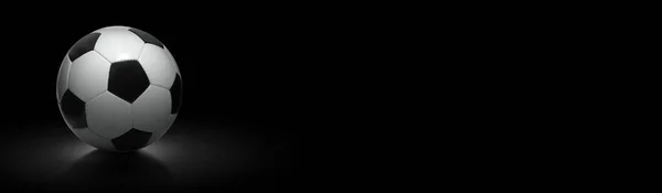 Футбольный Мяч Черном Фоне Широкое Изображение — стоковое фото
