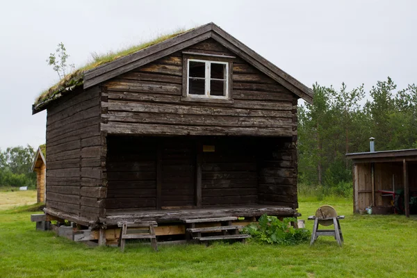 Ancienne maison en bois 2 — Photo