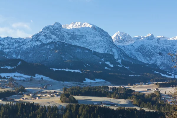 Frozen valley — Stock Photo, Image