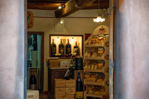 Montalcino Tuscany Italy August 2020 Typical Local Wine Shops Overlook — Stock Photo, Image