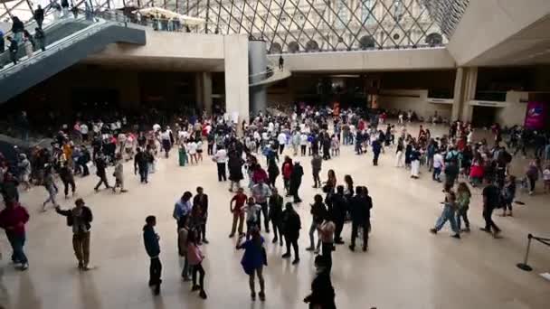 Parijs Frankrijk Juni 2022 Mooie Beelden Het Louvre Museum Kantelbeweging — Stockvideo