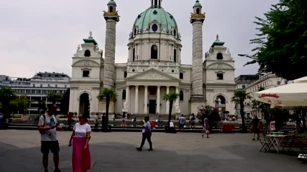 Wien Österrike Augusti 2022 Fantastiska Pov Bilder Promenader Mot Katedralen — Stockvideo