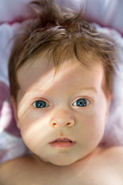 Bebek portre kadar yakın