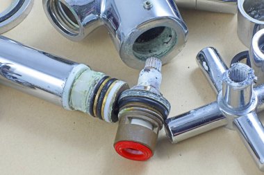 Musluk / musluk servisi onarımı.