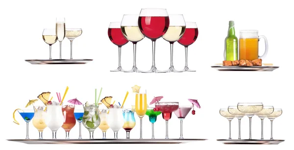 Ensemble de différentes boissons alcoolisées et cocktails — Photo