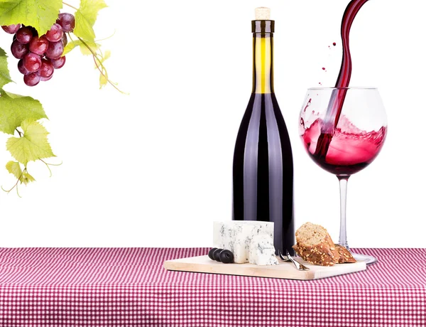 Picnic with wine and food — Stock Photo, Image