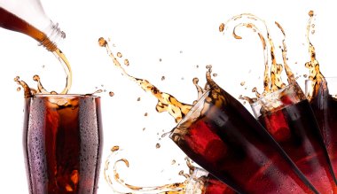 splash arka plan taze cola içecek