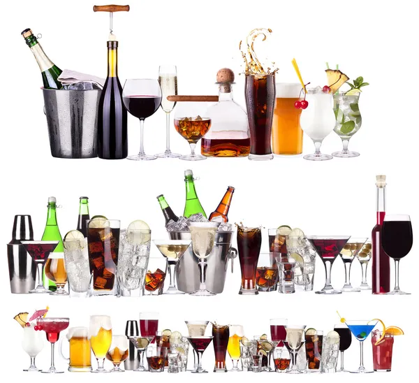 Aantal verschillende alcoholische dranken en cocktails — Stockfoto