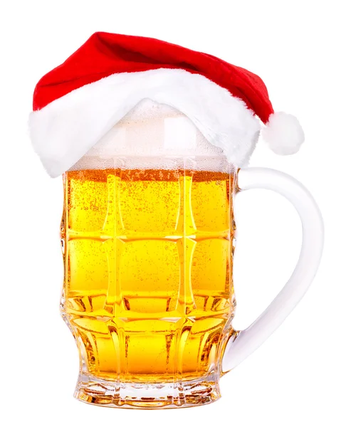 Cerveja e chapéu de Papai Noel — Fotografia de Stock