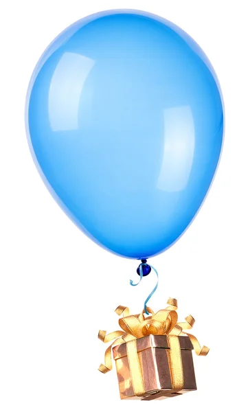 Presente pendurado em balões de cor — Fotografia de Stock