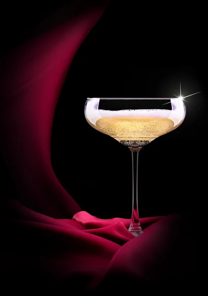 Siyah ve kırmızı ipek şampanya kadehi — Stok fotoğraf