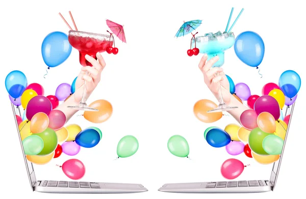 Hand with cocktailand laptop — Stock Photo, Image