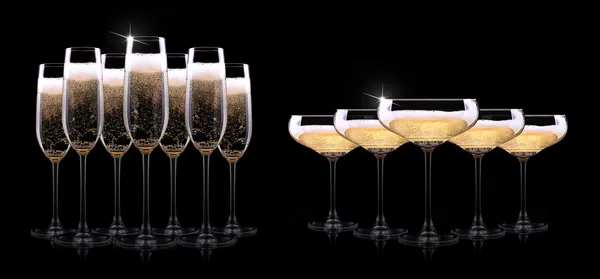 Verre de champagne sur fond noir — Photo