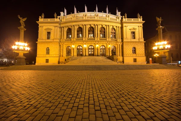 Το Εθνικό Θέατρο της Πράγας — Φωτογραφία Αρχείου