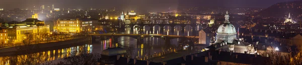 Prague la nuit — Photo