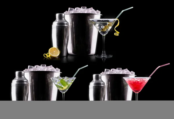 Cocktail de álcool definido em um preto — Fotografia de Stock