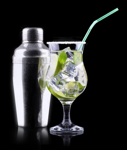 Cocktail mojito on a black — Stock Photo, Image