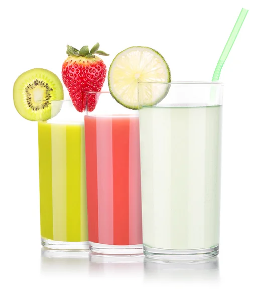 Sabrosas frutas de verano con jugo en vaso — Foto de Stock