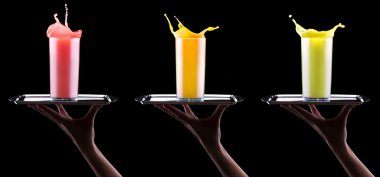 cam sıçrama ile lezzetli bir yaz meyve içecekler