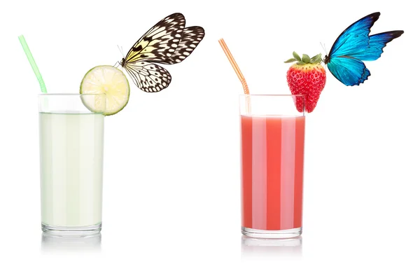 Erdbeer-Smoothie und Zitronensaft — Stockfoto