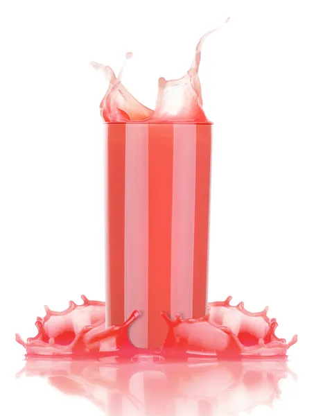 Smoothies van aardbei in glas met splash — Stockfoto