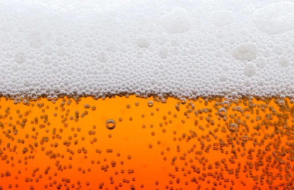 Beer with bubbles close up — Stock Photo, Image