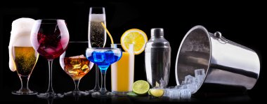 Different alcohol drinks set clipart
