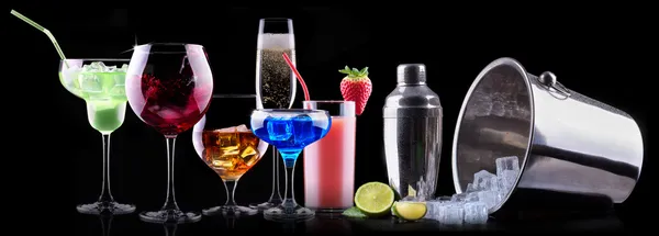 farklı alkol içki seti