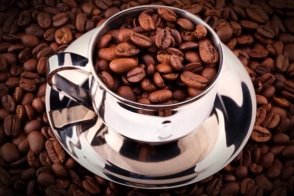 Cup of Coffee with beans — Stock Photo, Image