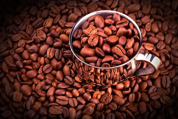 Cup of Coffee with beans — Stock Photo, Image