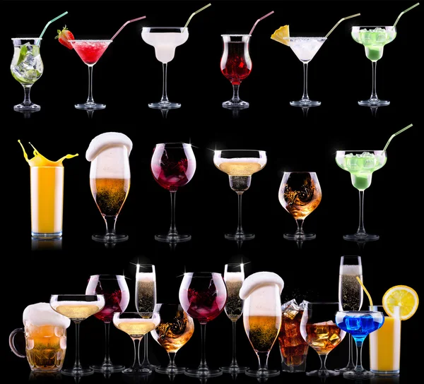 Diferente conjunto de bebidas alcohólicas — Foto de Stock