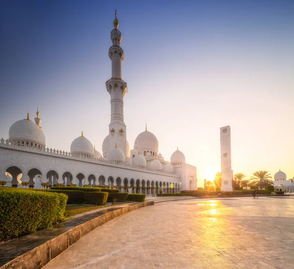 View Garden Sheikh Zayed Grand Mosque Day Time Uae — Stock Photo, Image